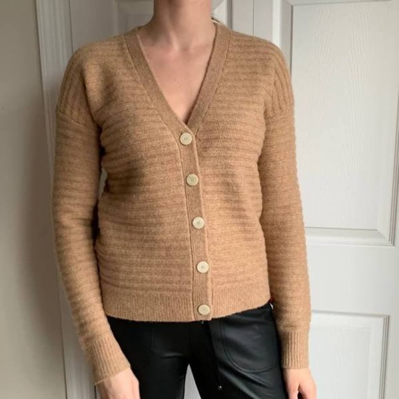Theory V-Neck Camel Paramour Button down Cardigan - Picture 1 of 4